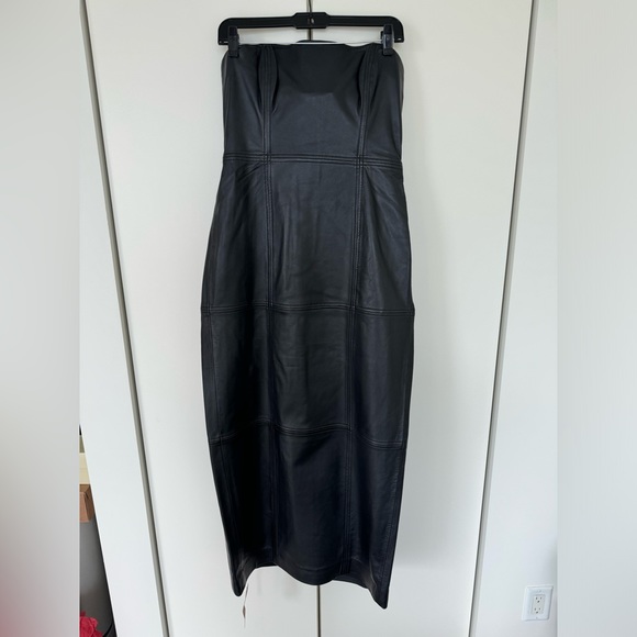 Reformation black leather strapless dress in size 8 - Picture 3 of 6